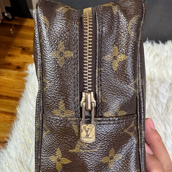 Louis Vuitton Trousse Pouch 28 monogram Cosmetic bag with duster - Picture 6 of 16